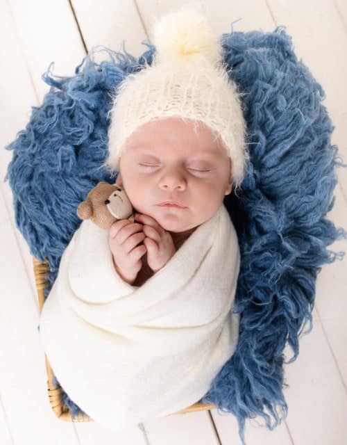 newborn foceni miminek klucik