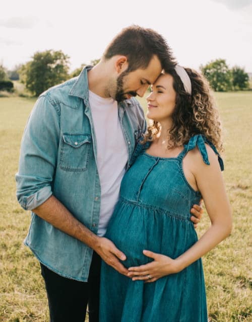 těhotenské focení Praha 4 v klidné a přirozené atmosféře