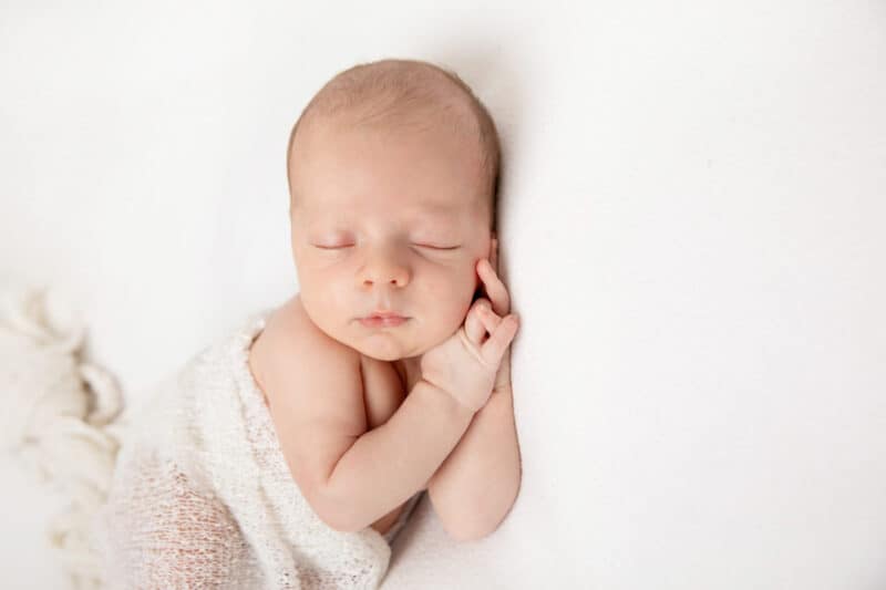 Fotografka foceni miminka Newborn Focení, Novorozenců, Miminek I Silviphotography